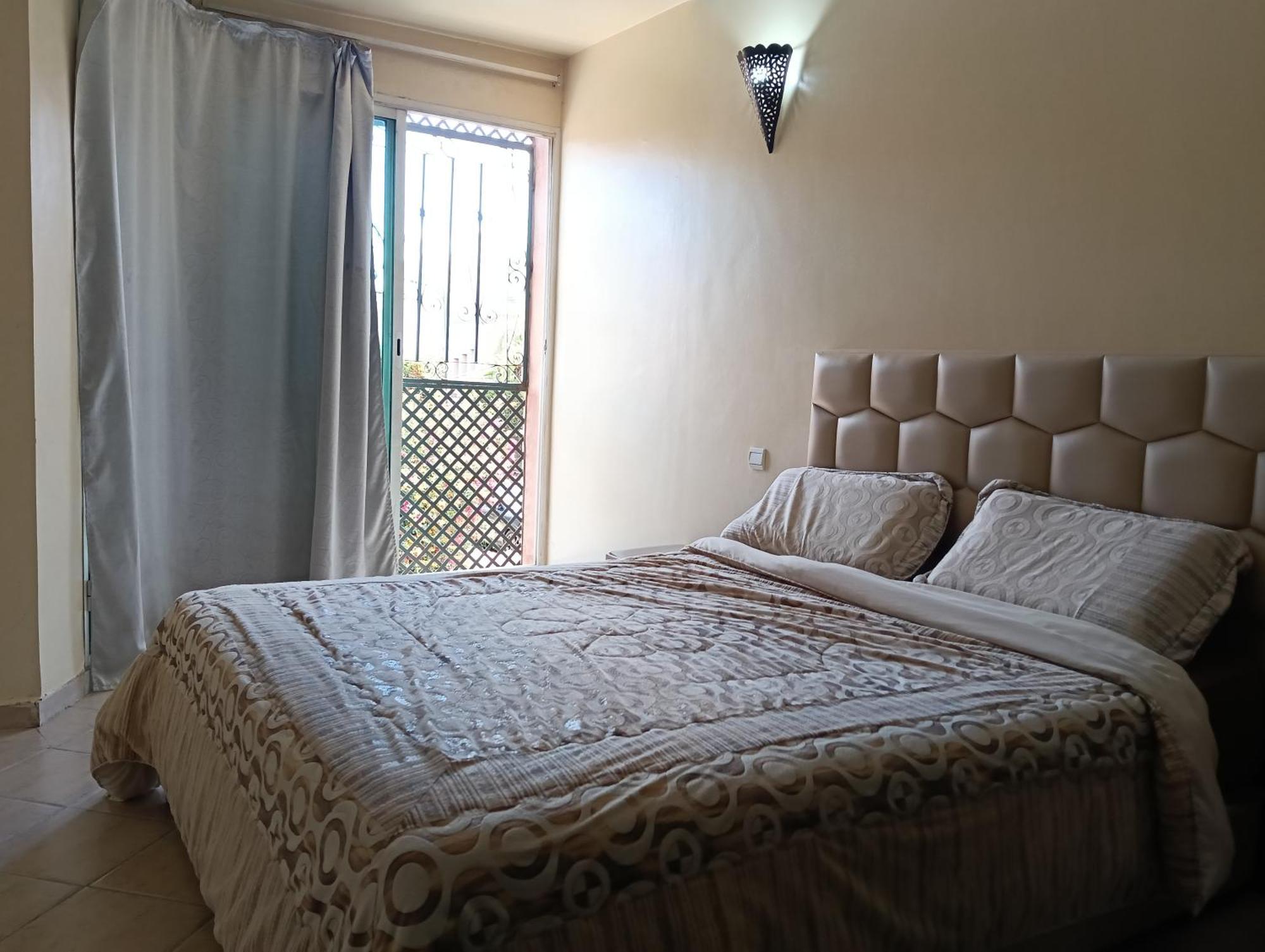 Charmant Appartement Dans Un Quartier Chic Et Calme Marraquexe Exterior foto